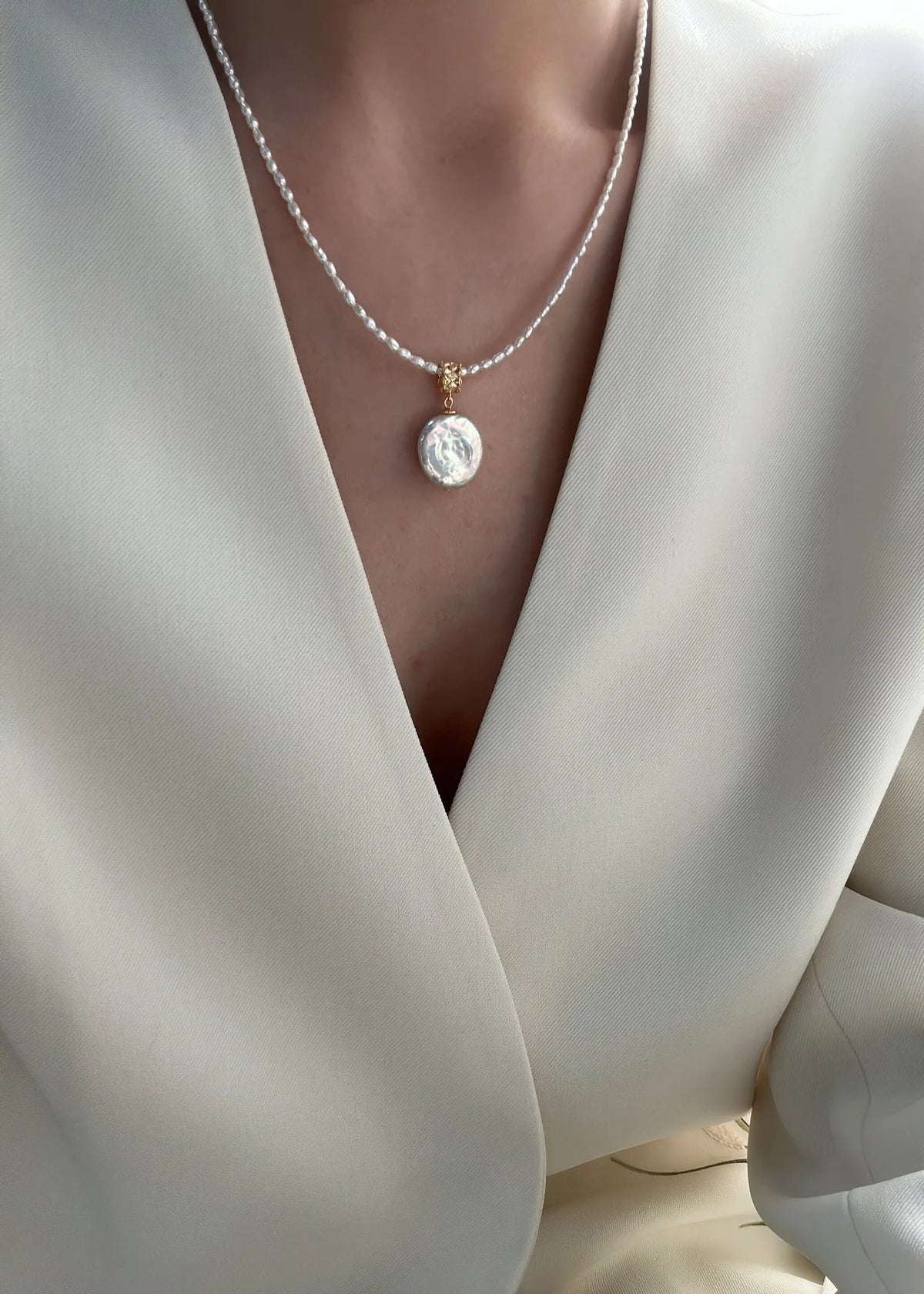 Baroque coin pearl choker necklace, 18k gold plated