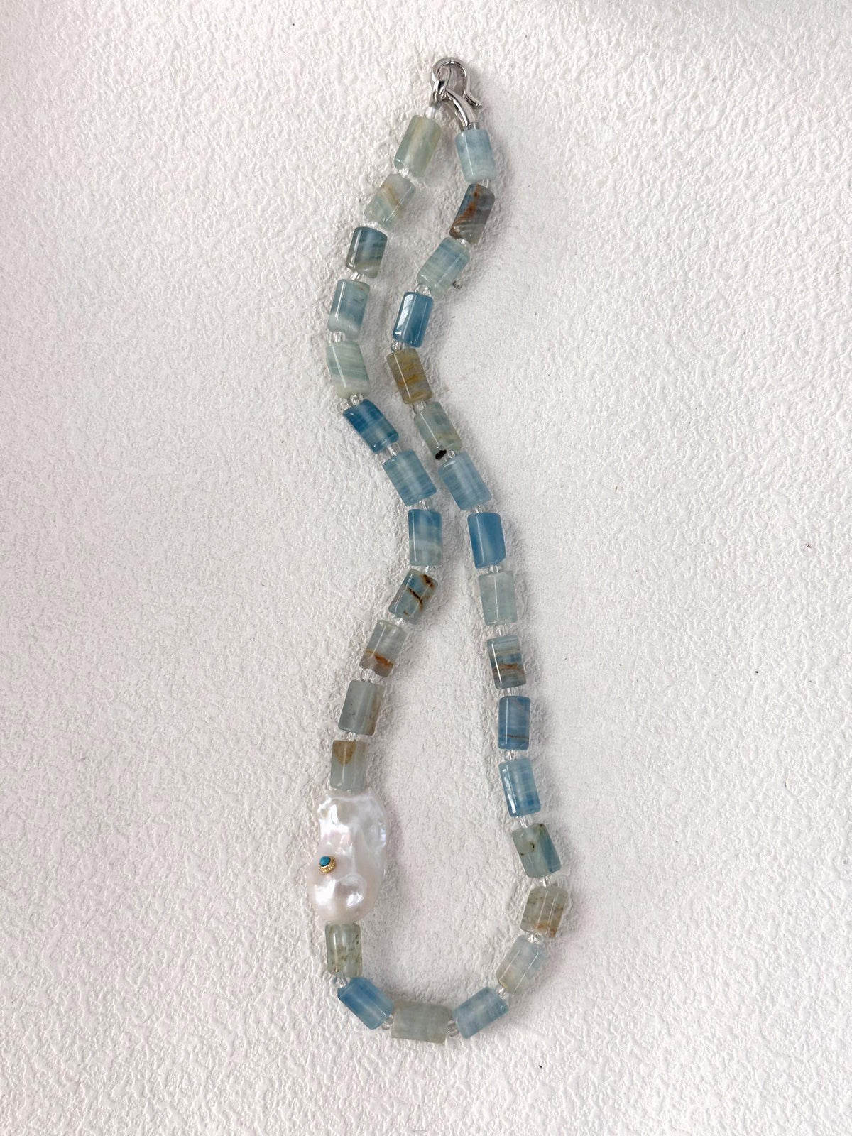 Blue turquoise and baroque pearl beaded necklace, photo 6