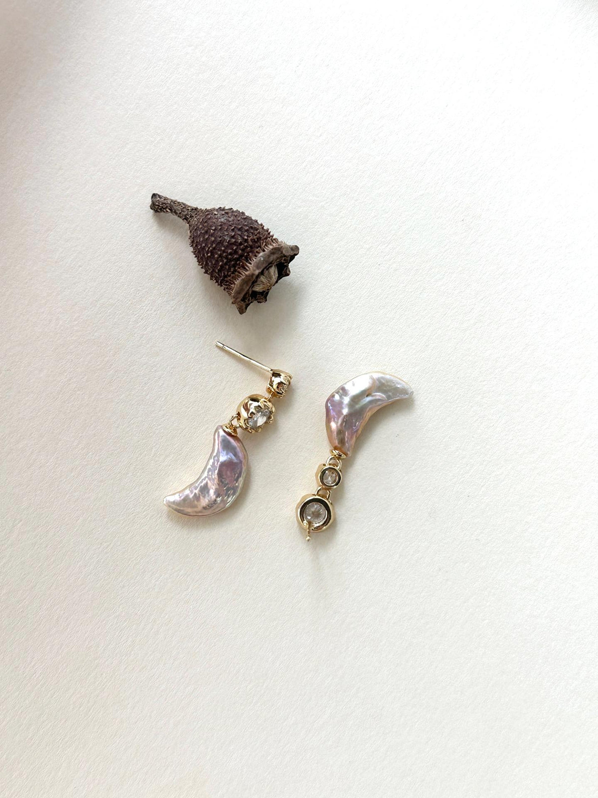 Iridescent moon baroque pearl dangle earrings, 18k gold plated, photo 4