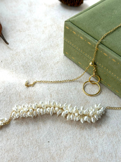 Wheat Ear Pearl Lariat Necklace — Baroque Rice Pearl Cluster on Gold Chain