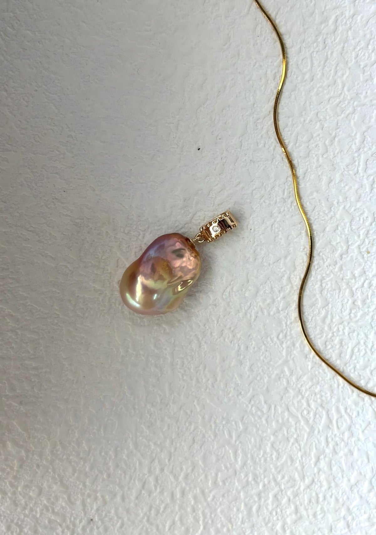 Golden champagne baroque pearl pendant necklace, 18k gold plated, photo 5
