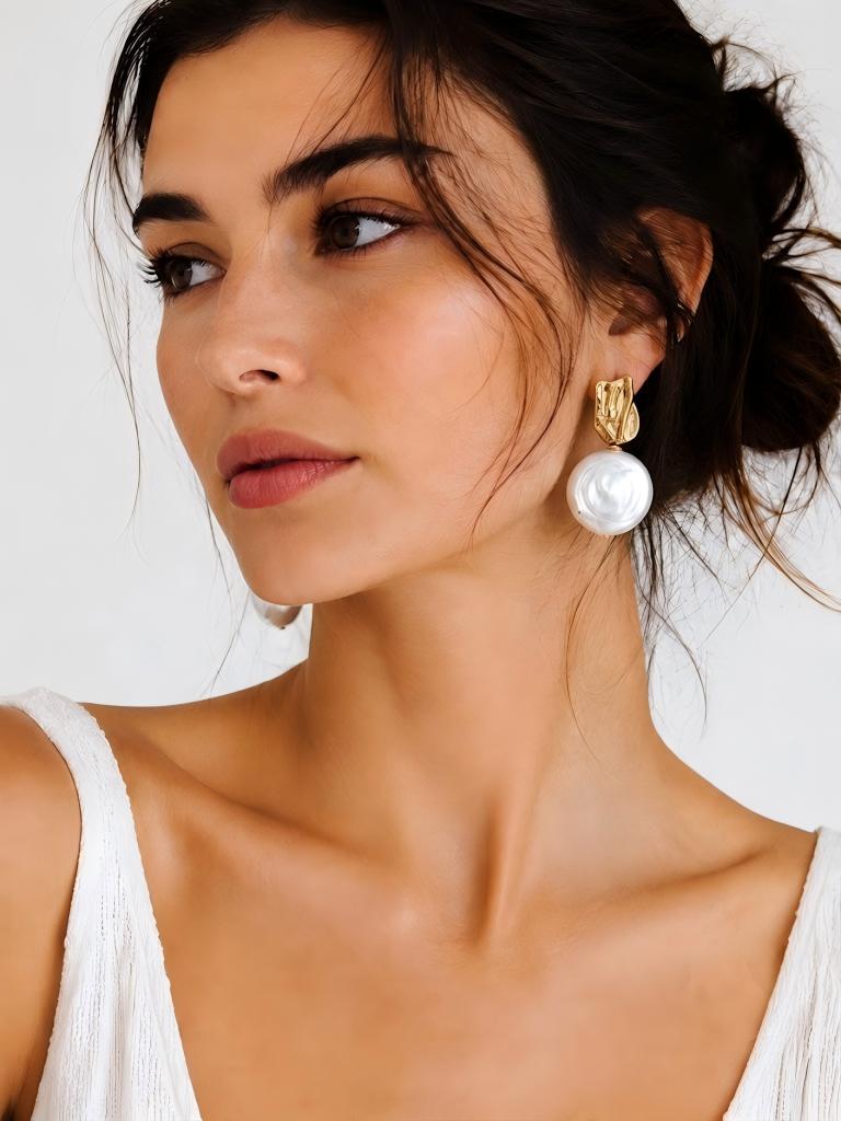 Vintage Romance coin baroque pearl earrings, 18k gold plated, photo 2